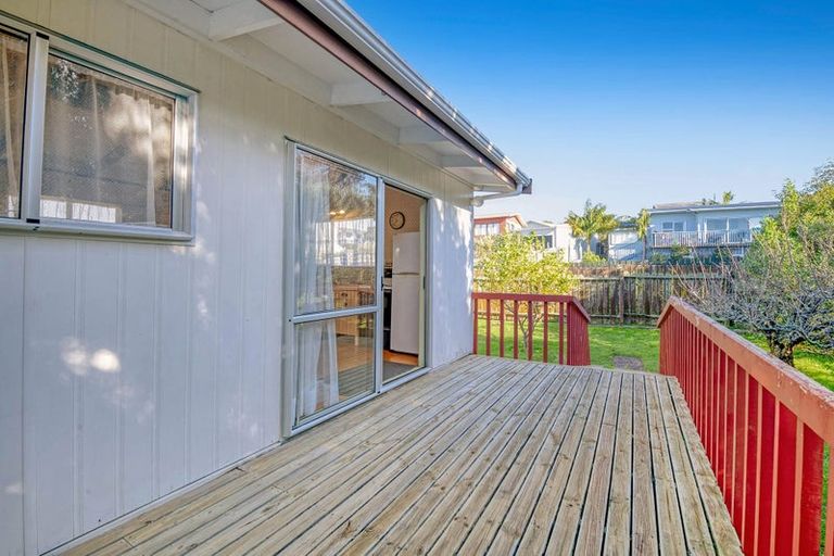 Photo of property in 18 Tara Place, Snells Beach, 0920