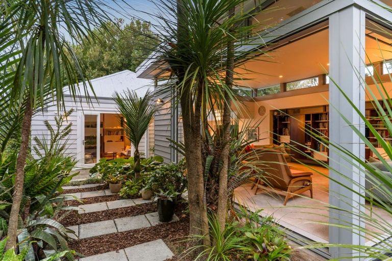 Photo of property in 34 Selbourne Street, Grey Lynn, Auckland, 1021