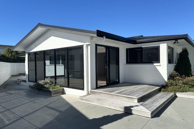 Photo of property in 12 Edwin Street, St Andrews, Hamilton, 3200