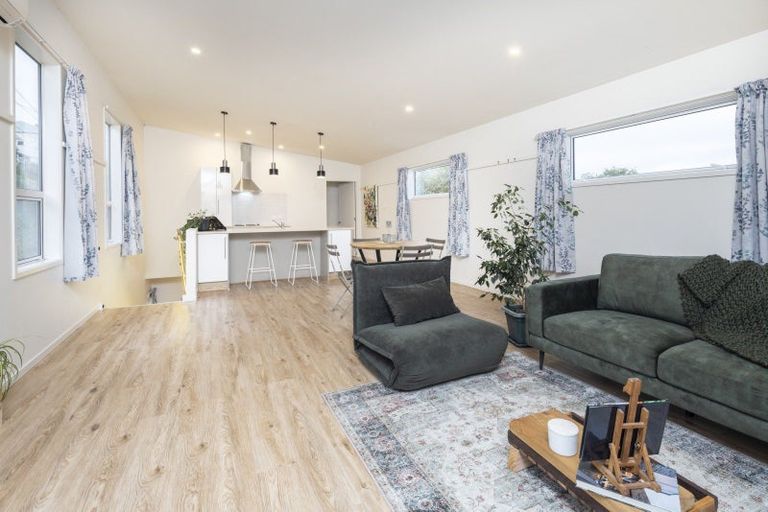 Photo of property in 10 Aitken Place, Mornington, Dunedin, 9011