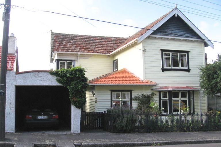 Photo of property in 20 Burnell Avenue, Thorndon, Wellington, 6011