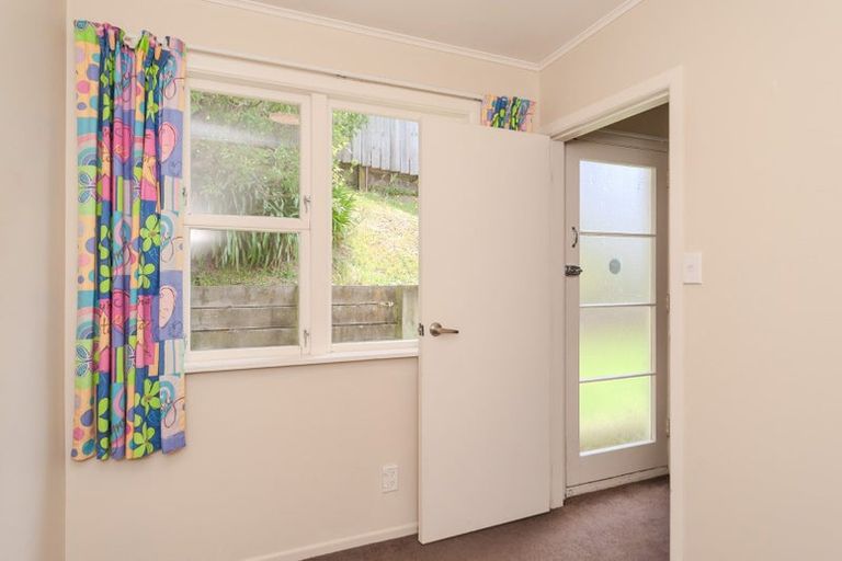 Photo of property in 64 Eden Street, Island Bay, Wellington, 6023