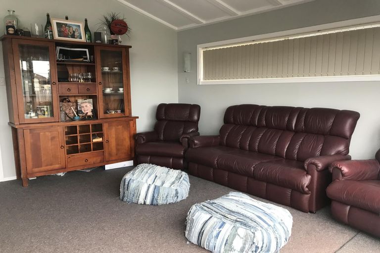 Photo of property in 89 Clawton Street, Westown, New Plymouth, 4310