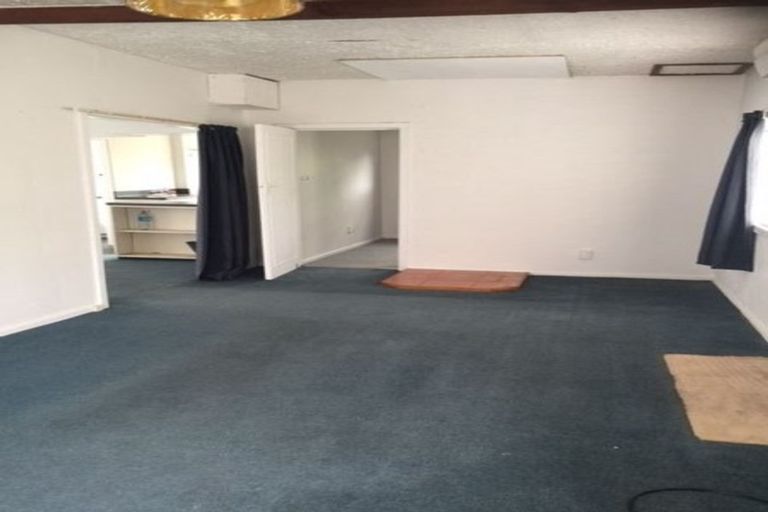 Photo of property in 519 Marine Parade, South New Brighton, Christchurch, 8062