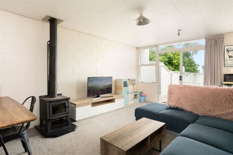 Photo of property in 4 Tahara Crescent, Mount Maunganui, 3116