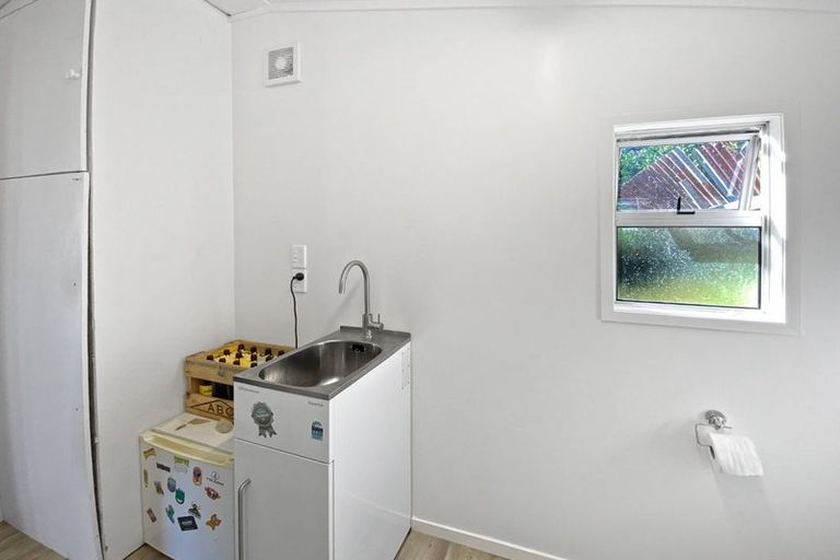 Photo of property in 8 Taupata Street, Castlecliff, Whanganui, 4501