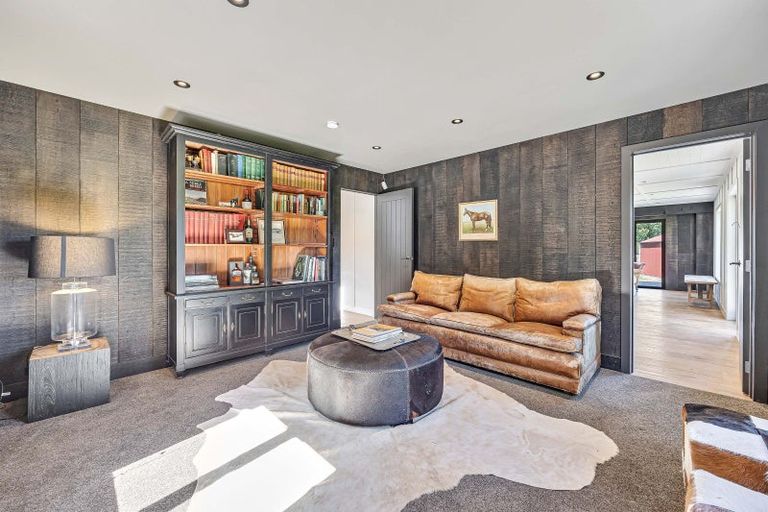 Photo of property in 377 Clevedon Kawakawa Road, Clevedon, Papakura, 2585