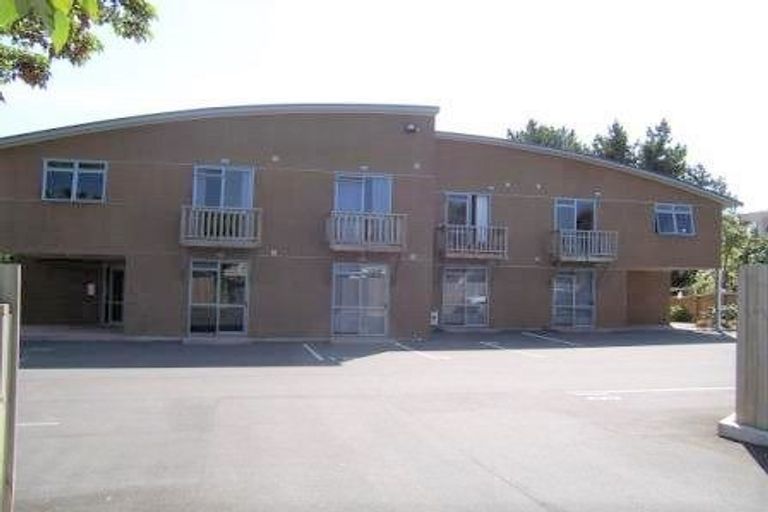 Photo of property in 931 Heaphy Terrace, Fairfield, Hamilton, 3214