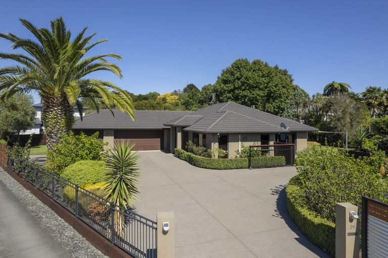 Photo of property in 24 Paradise Place, Matua, Tauranga, 3110