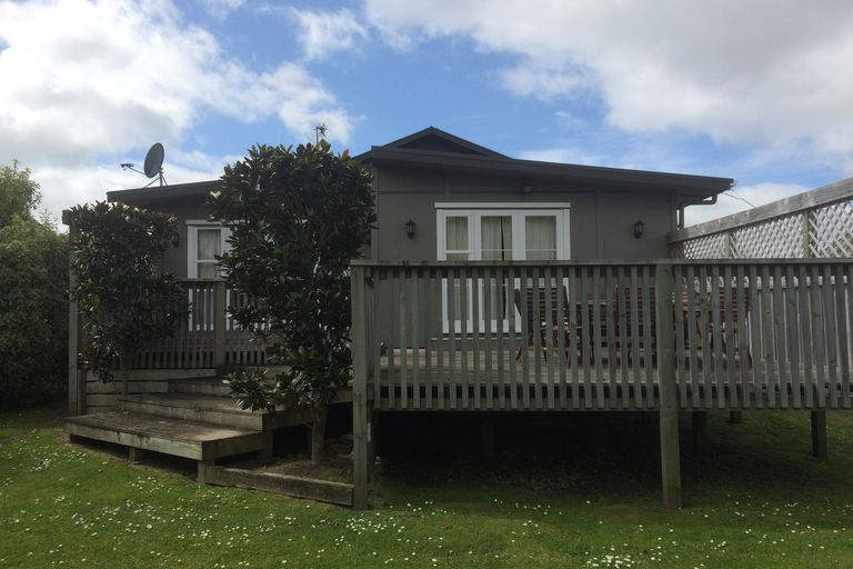 Photo of property in 62 Lyndhurst Street, Takaro, Palmerston North, 4412