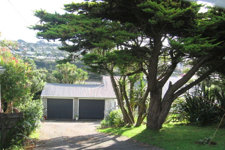 Photo of property in 97 Helston Road, Paparangi, Wellington, 6037