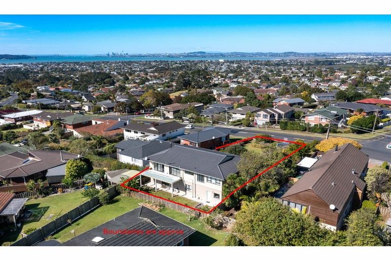 Property details for 162 Royal Road, Massey, Auckland, 0614