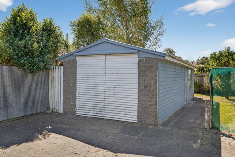 Photo of property in 11 Springhill Street, Avonhead, Christchurch, 8042