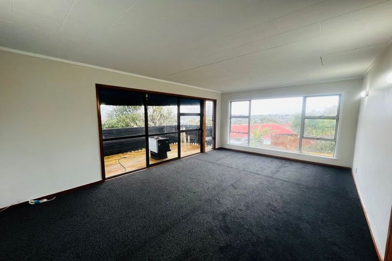 Photo of property in 26 Royal Road, Massey, Auckland, 0614