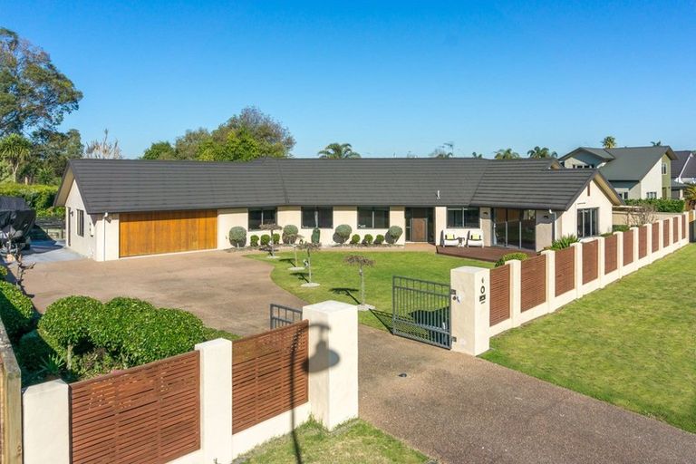 Photo of property in 6 Coleraine Drive, Rototuna, Hamilton, 3210