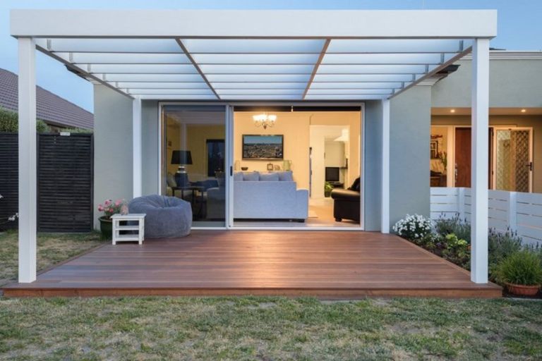 Photo of property in 21 Excelsa Place, Papamoa Beach, Papamoa, 3118