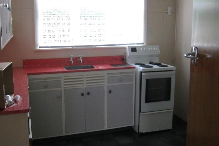 Photo of property in 21 Aroha Street, Takaro, Palmerston North, 4410