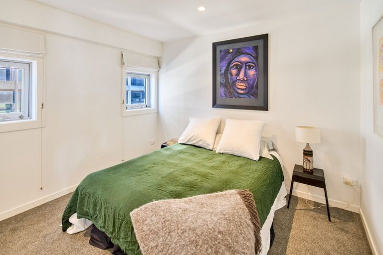 Photo of property in St Pauls Apartments, 112/43 Mulgrave Street, Thorndon, Wellington, 6011