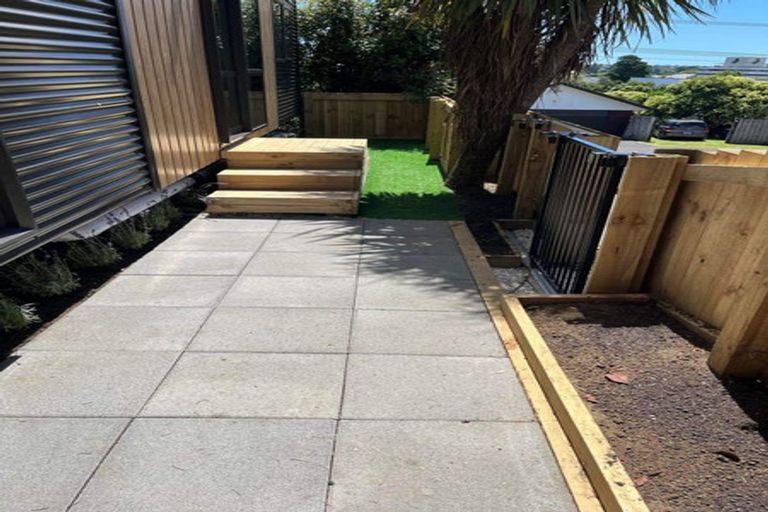 Photo of property in 1/46 Newington Road, Henderson, Auckland, 0612