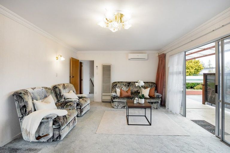 Photo of property in 66 Hooker Avenue, Chedworth, Hamilton, 3210