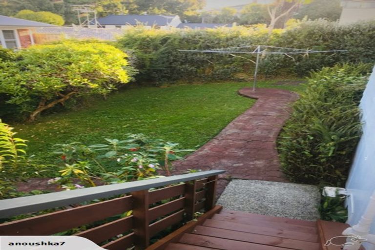 Photo of property in 1 Bevyn Street, Castor Bay, Auckland, 0620