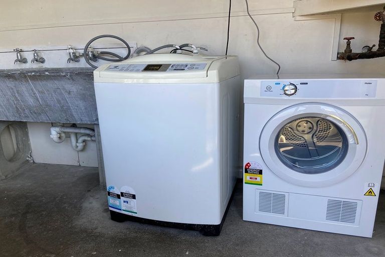 Photo of property in 1/29 Clifton Terrace, Kelburn, Wellington, 6012