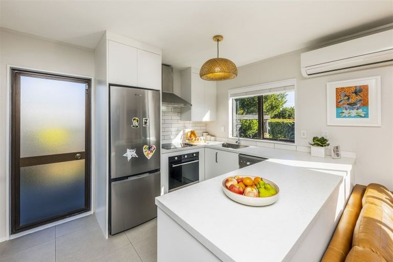 Photo of property in 2/445 Great South Road, Papatoetoe, Auckland, 2025