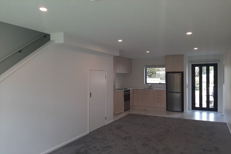 Photo of property in 1d Hamurana Place, Te Atatu Peninsula, Auckland, 0610