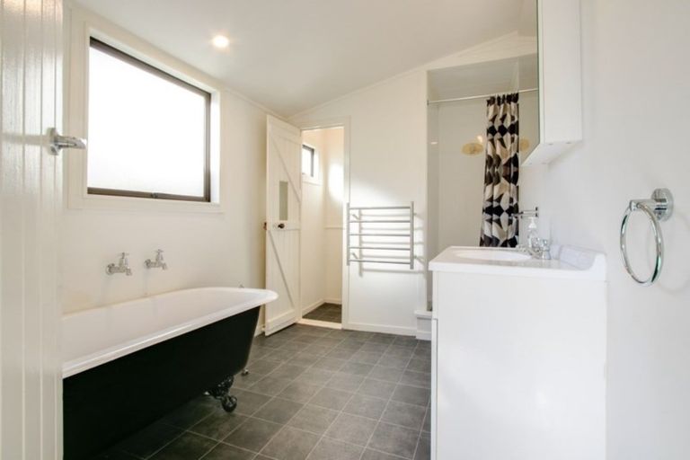 Photo of property in 74 Mcgrath Street, Napier South, Napier, 4110
