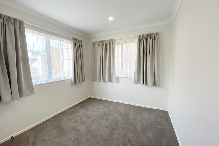 Photo of property in 81 Drumbuoy Drive, Flat Bush, Auckland, 2019