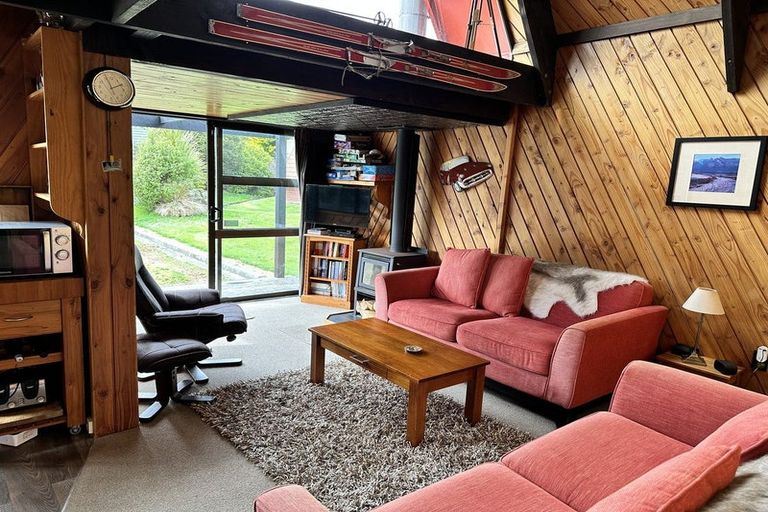 Photo of property in 9 Totara Street, Ohakune, 4625