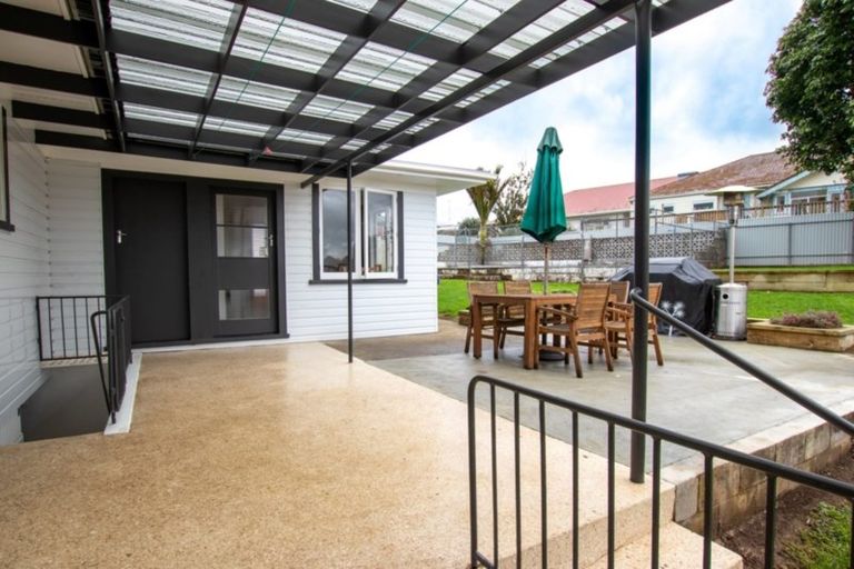 Photo of property in 288 Te Tomo Street, Te Awamutu, 3800