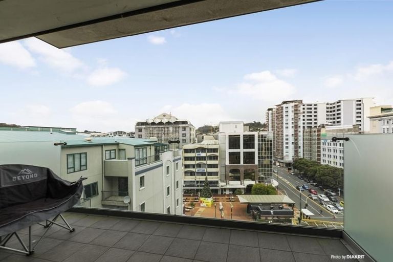 Photo of property in Bellagio Apartments, 8e/39 Taranaki Street, Te Aro, Wellington, 6011