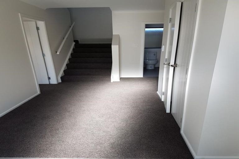 Photo of property in 17 Mawhare Street, Titahi Bay, Porirua, 5022