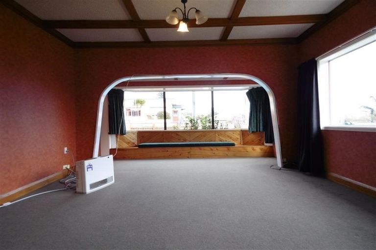 Photo of property in 15 Bonithon Avenue, Moturoa, New Plymouth, 4310