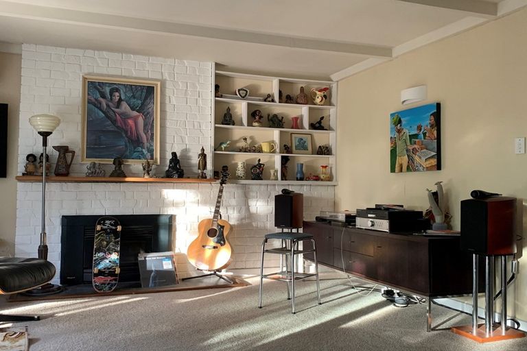 Photo of property in 5 Tirimoana Place, Te Awanga, 4102