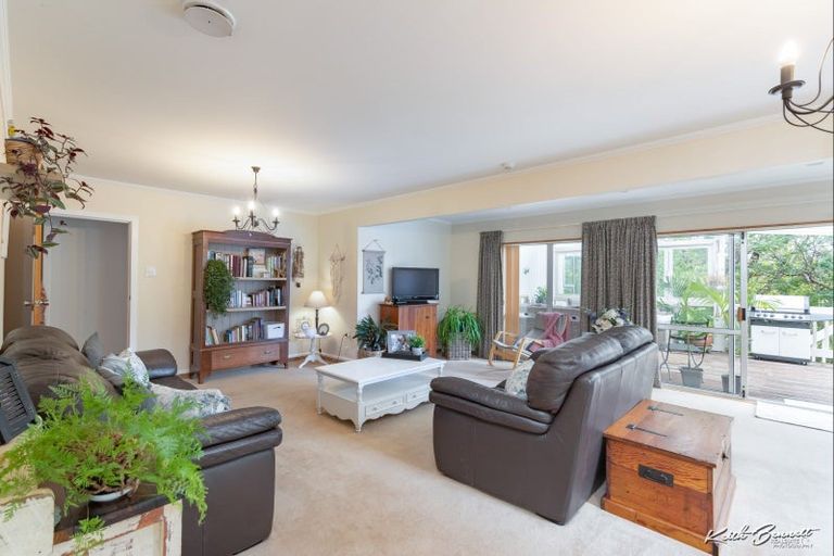 Photo of property in 13 Chichester Drive, Pinehaven, Upper Hutt, 5019