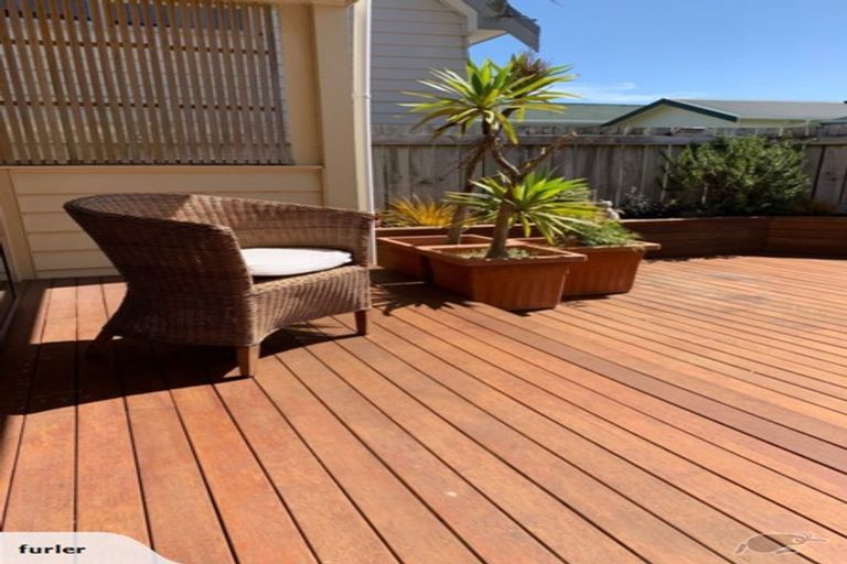 Photo of property in 54 Strathavon Road, Miramar, Wellington, 6022