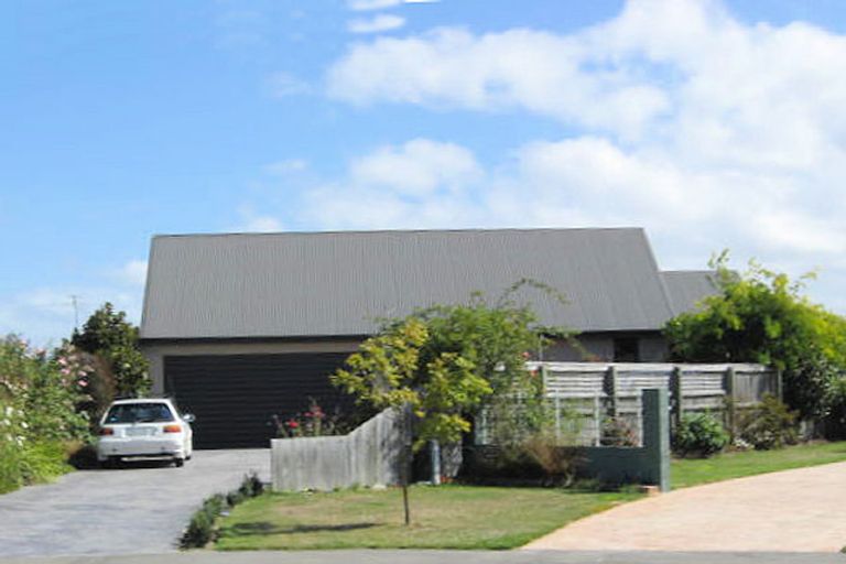 Photo of property in 13 Cezanne Grove, Rolleston, 7614