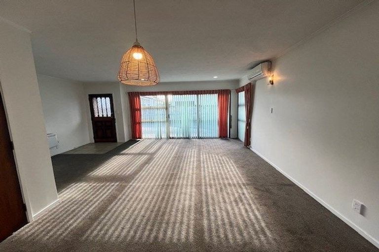 Photo of property in 1/131 Union Road, Howick, Auckland, 2014