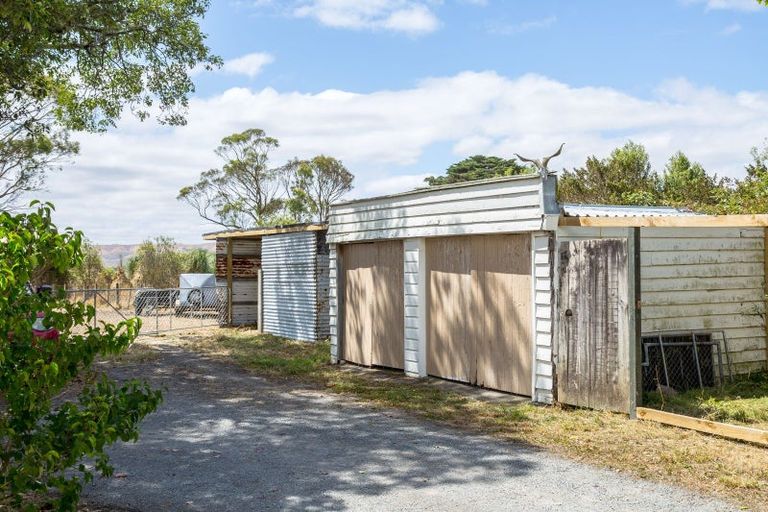 Photo of property in 299 Bidwills Cutting Road, Morison Bush, Greytown, 5794