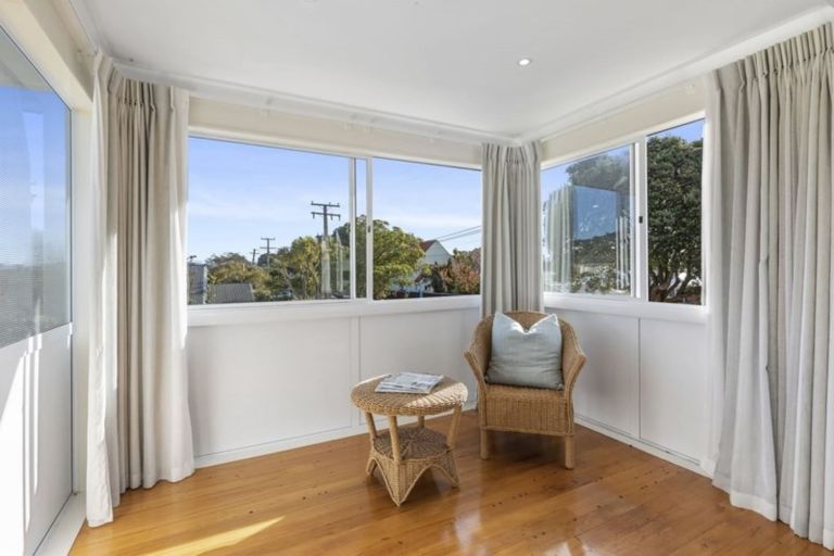 Photo of property in 3/264 Muritai Road, Eastbourne, Lower Hutt, 5013