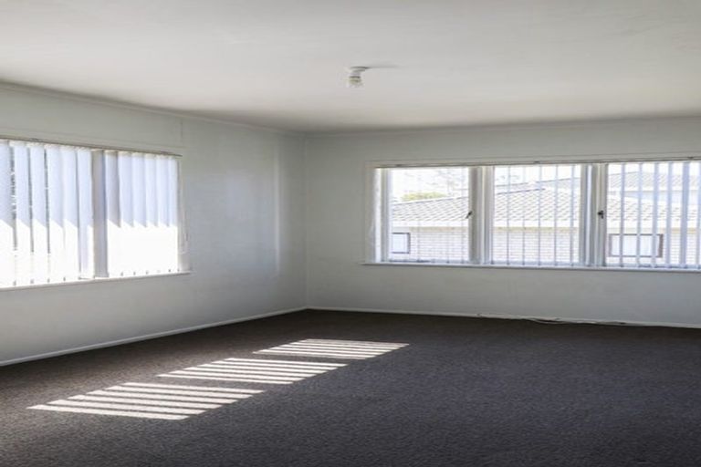 Photo of property in 4/6a View Road, Papakura, 2110