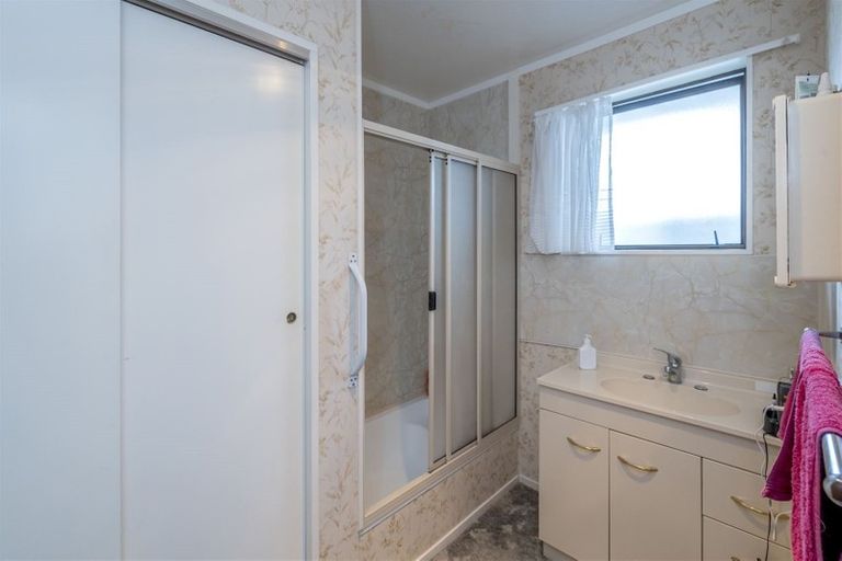 Photo of property in 10a Raukawa Street, Otaki, 5512