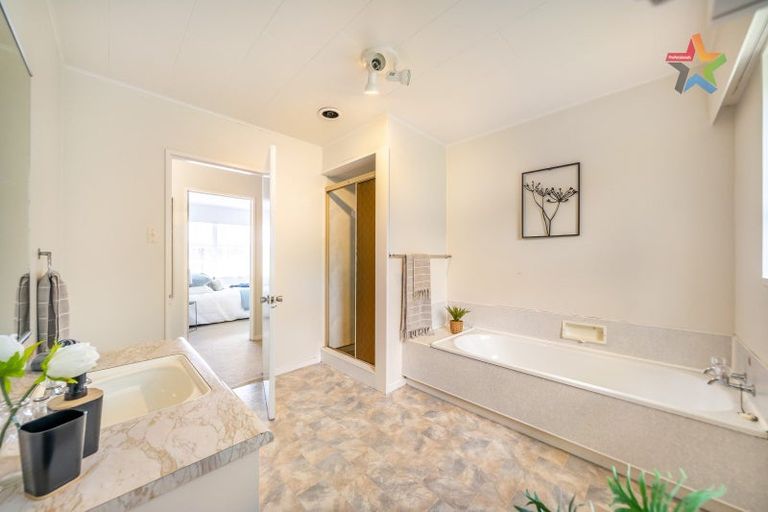 Photo of property in 8 Robson Street, Stokes Valley, Lower Hutt, 5019