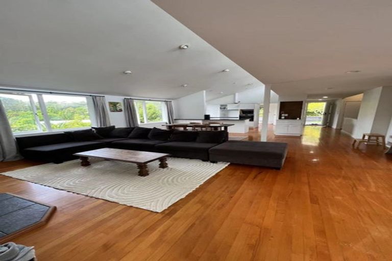 Photo of property in 14 Cloverly Crescent, Campbells Bay, Auckland, 0630