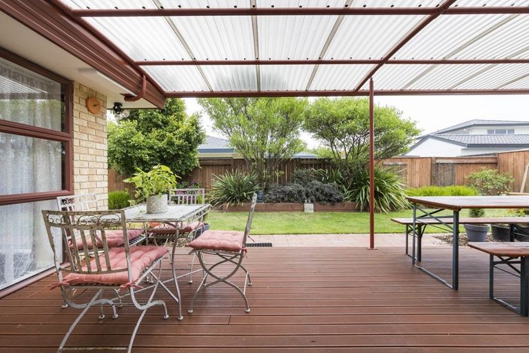 Photo of property in 10 Branigan Parade, Kelvin Grove, Palmerston North, 4414