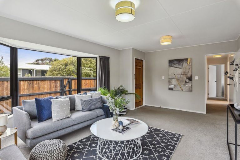 Photo of property in 6 Jane Street, Waikanae Beach, Waikanae, 5036