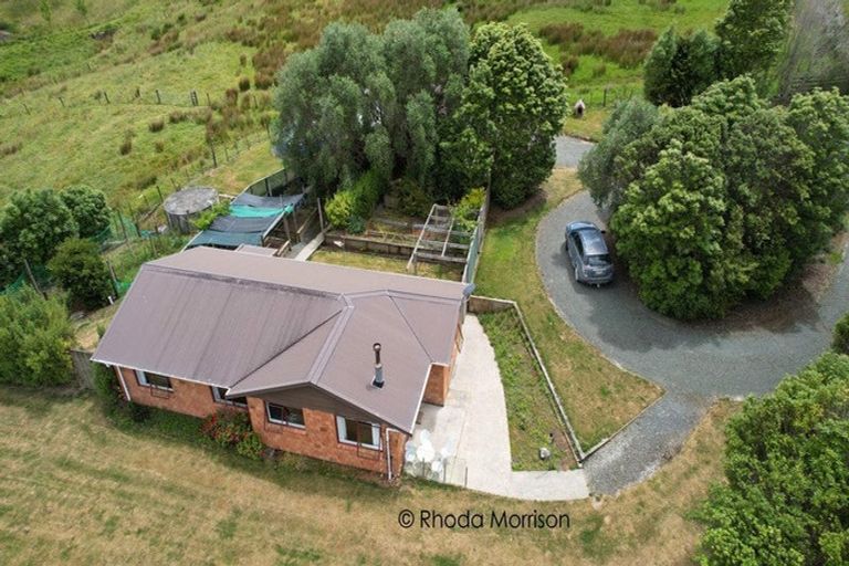 Photo of property in State Highway 12, Paparoa, Maungaturoto, 0583
