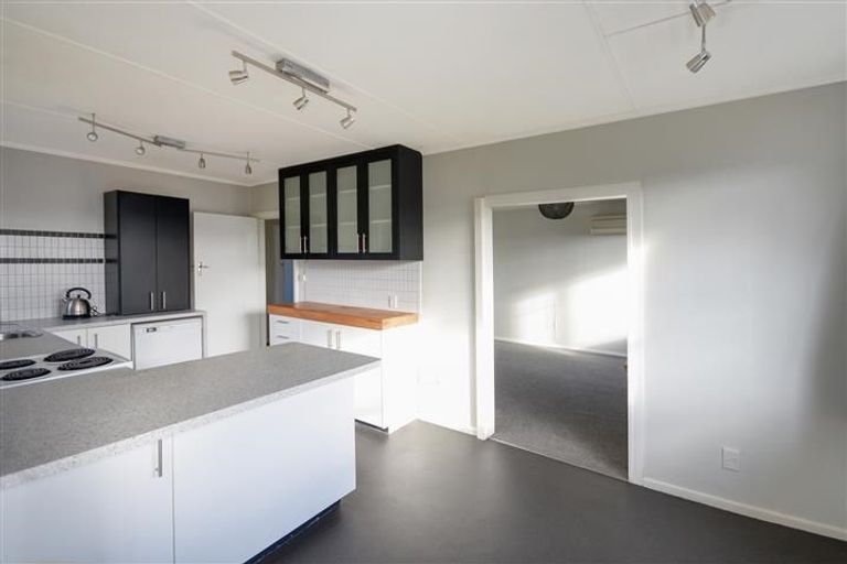 Photo of property in 27 Kinvig Street, Andersons Bay, Dunedin, 9013